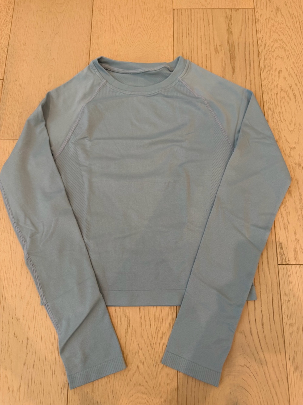 Light Slate Blue Seamless Athletic Top with Printed Care Tag